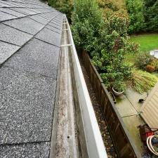 Gutter-Cleaning-by-Puddles-Pressure-Washing-in-Vancouver-WA- 5